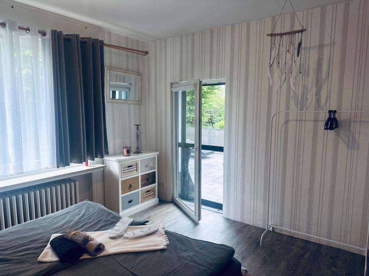 4 Zimmer 11 Personen Wohnung Garten Terrasse Grill 2 Badezimmer Wuppertal Exterior foto